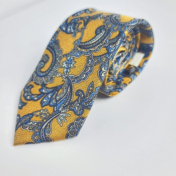 Joseph Abboud Other - Joseph abboud designer silk classic Paisley gold and blue tie retail $125